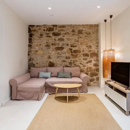 8 Geranio Χιρόνα