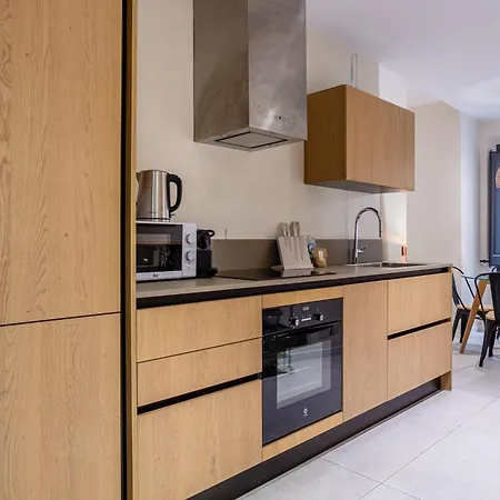 8 Geranio * Χιρόνα